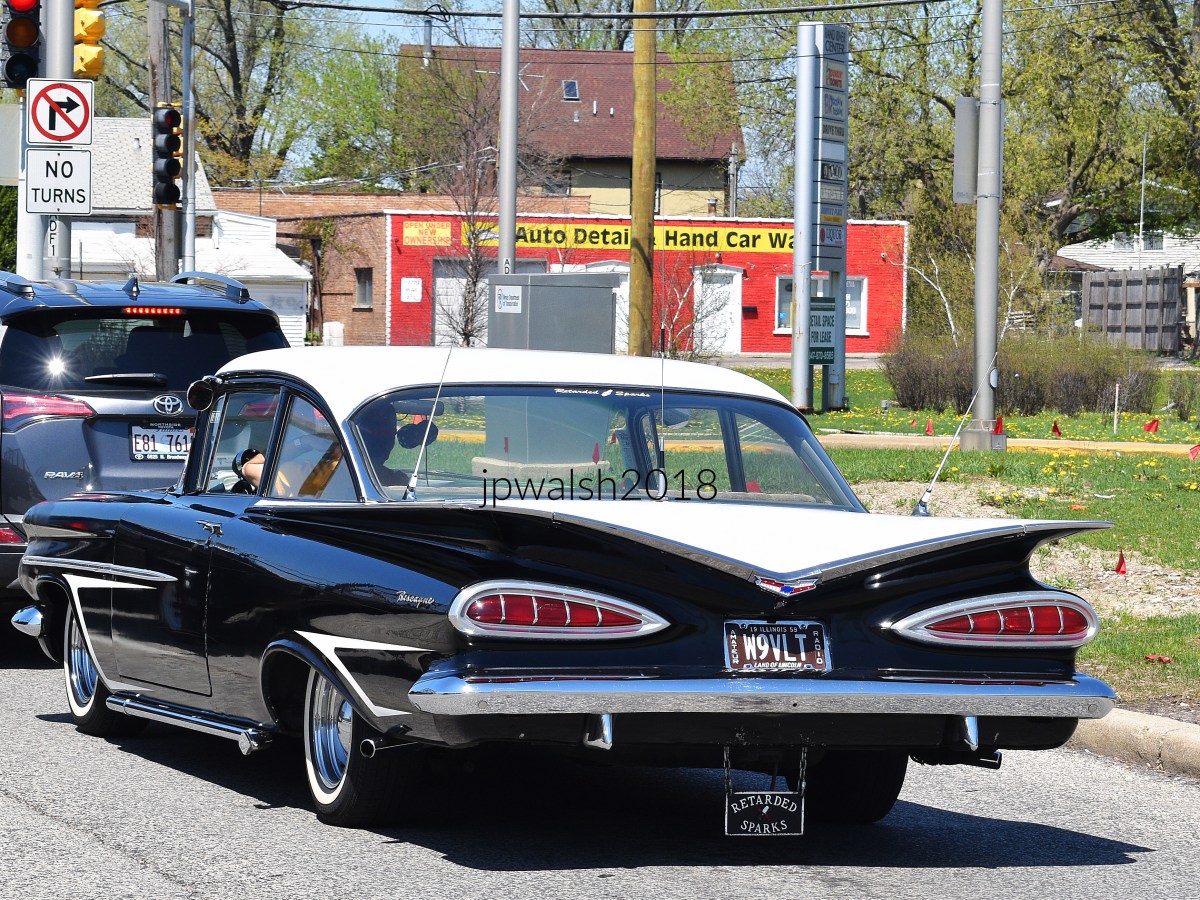 My Street Photography. GENERAL MOTORS: CHEVROLET BISCAYNE (1958-1975).